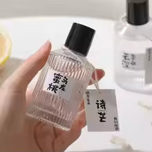 Japanese Style Fresh Fragrance for Men & Women – Long-Lasting Minimalist Fruity Scent